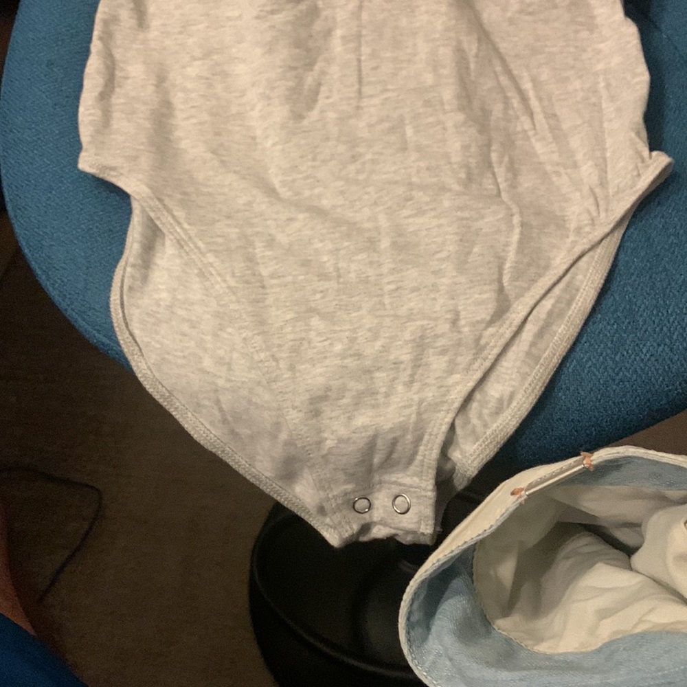 New - Picture 2 of 5